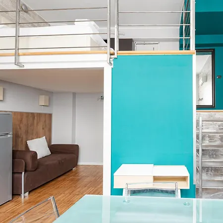 Guesthost - - Gorla M1 Modern Studio! Lejlighed