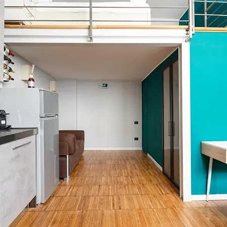 Guesthost - - Gorla M1 Modern Studio! Lejlighed *